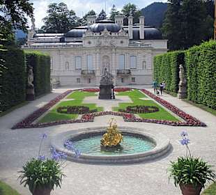 Schloss Linderhof "Westliches Gartenparterre"