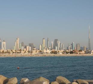 Jumeirah Beach - Blick auf Skyline