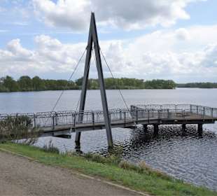 See-Aussichtsplattform an der Talsperre