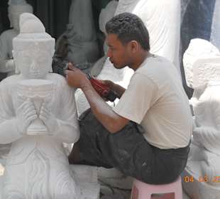 Noch ein paar Schliffe, dann ist die Figur fertig