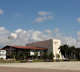 Teatro Heredia auf dem Plaza de la Revolucion