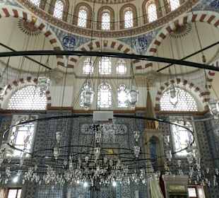 Стамбул. В Новой мечети.