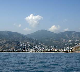 Alanya vor dem Taurusgebirge