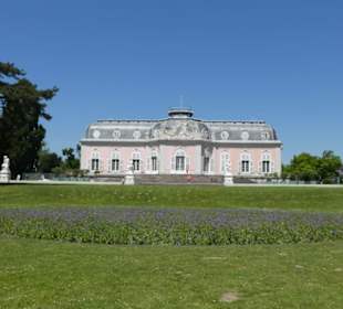 Hauptgebäude, Corps de Logis