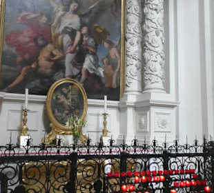 Theatinerkirche am Odeonsplatz