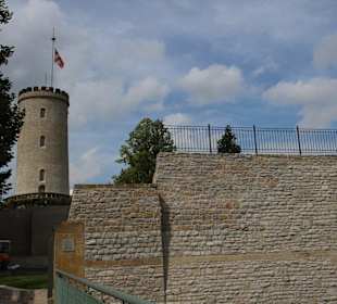 Starke Mauern der Sparrenburg