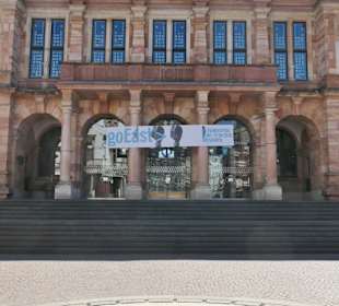 Mosaik mit Reichsadler vor dem Neuen Rathaus