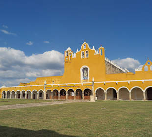 Izamal gelbe Stadt