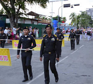 Eine Abordnung der Polizei