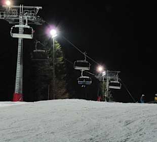 Nachtfahrt am Sonnenhang