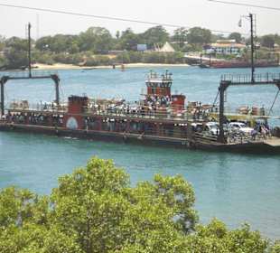 Fähre in Mombasa ohne die gar nichts geht