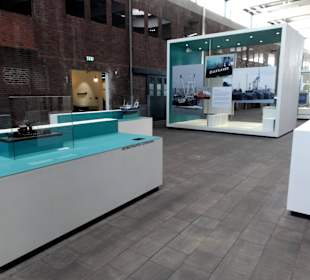 Blick in die zentrale Ausstellungshalle