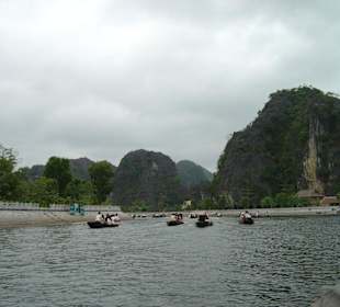 Trockene Halongbucht