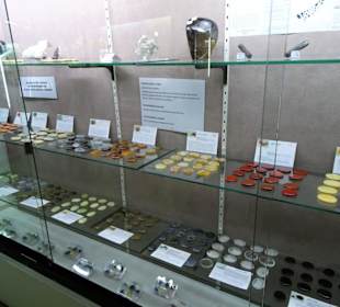 Verkaufsraum im Eingang der Grotte