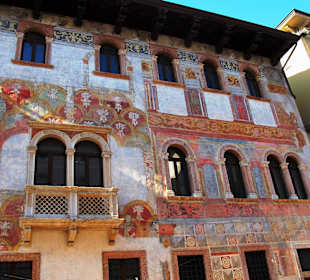Palazzo Quetta Alberti Colico (15.-16. Jh.)