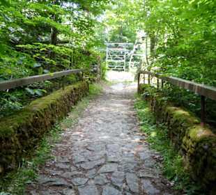 Brücke zum Burghof