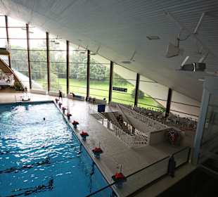 Große Schwimmhalle