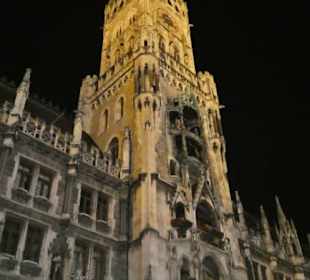 Der Turm vom Neuen Rathaus am Marienplatz