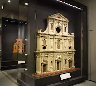 Rundgang durch das Museum