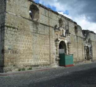 Ruinen des Convento de Santa Clara