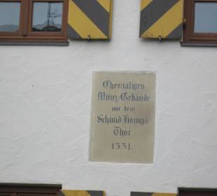 Tafel am Münzgebäude