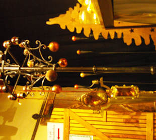 Dekos in Stallung drin