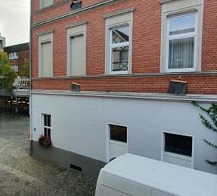 Rückgebäude guter Einblick in die Küche