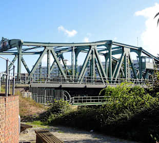 Blick auf die Alte Geestebrücke