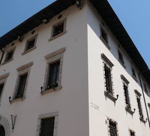 Bei einem Stadtrundgang durch Trient