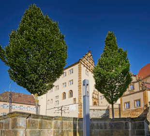 Schloss Kapfenburg im Sommer