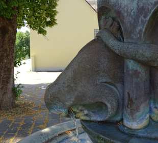 Sechs-Sinne-Brunnen