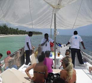 Auf dem Katamaran