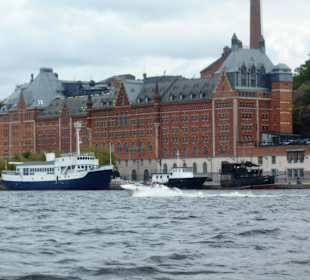 Ausblick während Stockholm Brücken-Bootstour