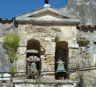 Teil einer alten Kirche am Zitronenplätzchen