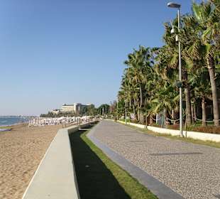 An der Strandpromenade nach Side