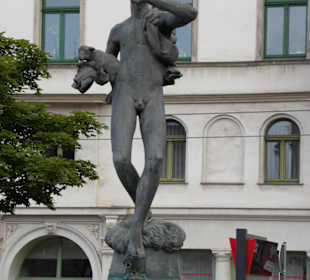 Göbelbrunnen auf dem Hallmarkt