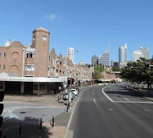 Mit dem Hop-on hop-off Bus in Sydney unterwegs