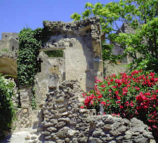 Ruine Sonnentempel