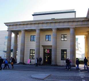 Pariser Platz vor dem Tor
