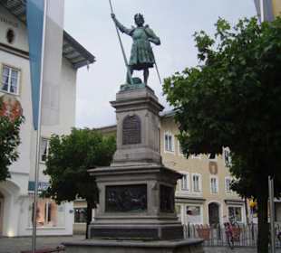 Herrlicher Ruheplatz, Winzerdenkmal