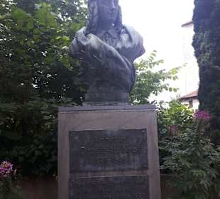 Annette von Droste-Hülshoff Bronzebüste