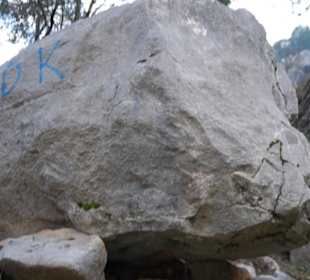 Der große Felsen als Orientierung