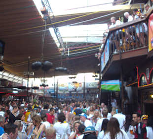 Voll im Bierkönig! Tolle Stimmung!