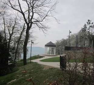 Am Niederwalddenkmal