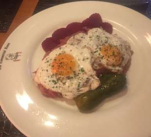 Restaurant Old Commercial Room