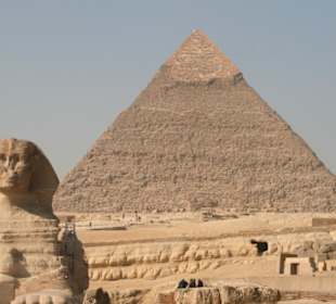 Spinx und  Chephrenpyramide