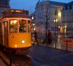 Historische Straßenbahn in Lissabon