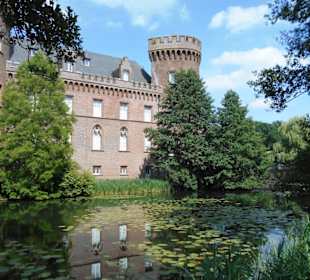 Schloss Moyland