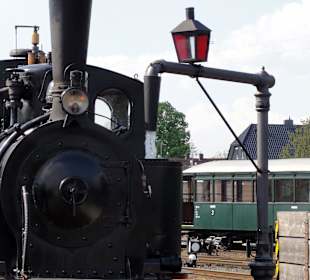 Wassernachschub im Bahnhof