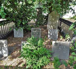 Spaziergang über den Golzheimer Friedhof